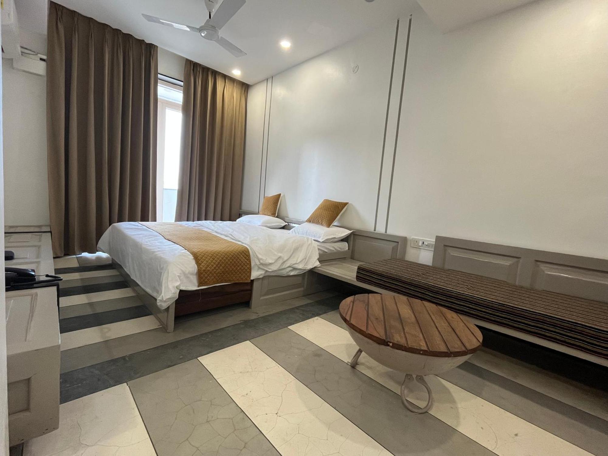Nkaasa Hotel Personal Suites Raxaul Εξωτερικό φωτογραφία